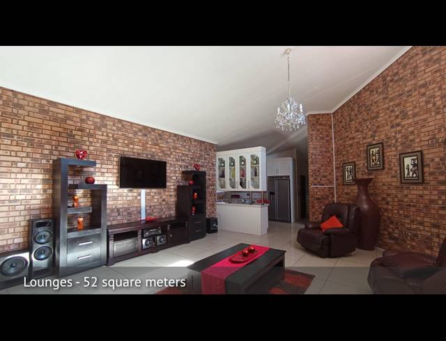 4 BEDROOM FREEHOLD FOR SALE IN THE ORCHARDS